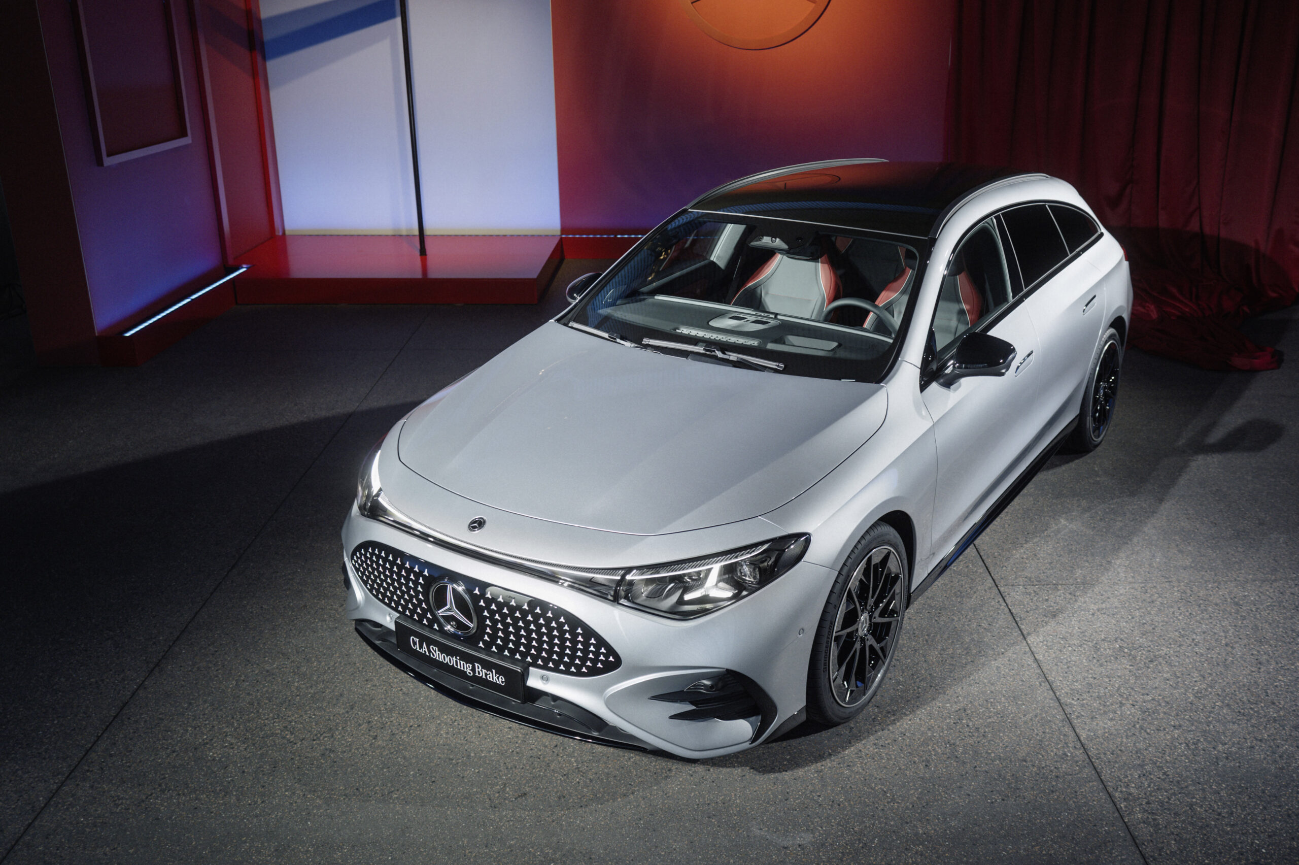 Der neue Mercedes Benz CLA Shooting Brake mit EQ Technologie: mehr Raum für Intelligenz
The all-new Mercedes Benz CLA Shooting Brake with EQ Technology – more room for intelligence